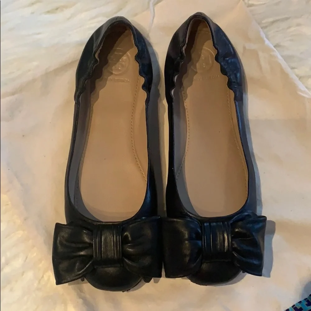 Tory Burch Black Leather Bow Ballet Flats